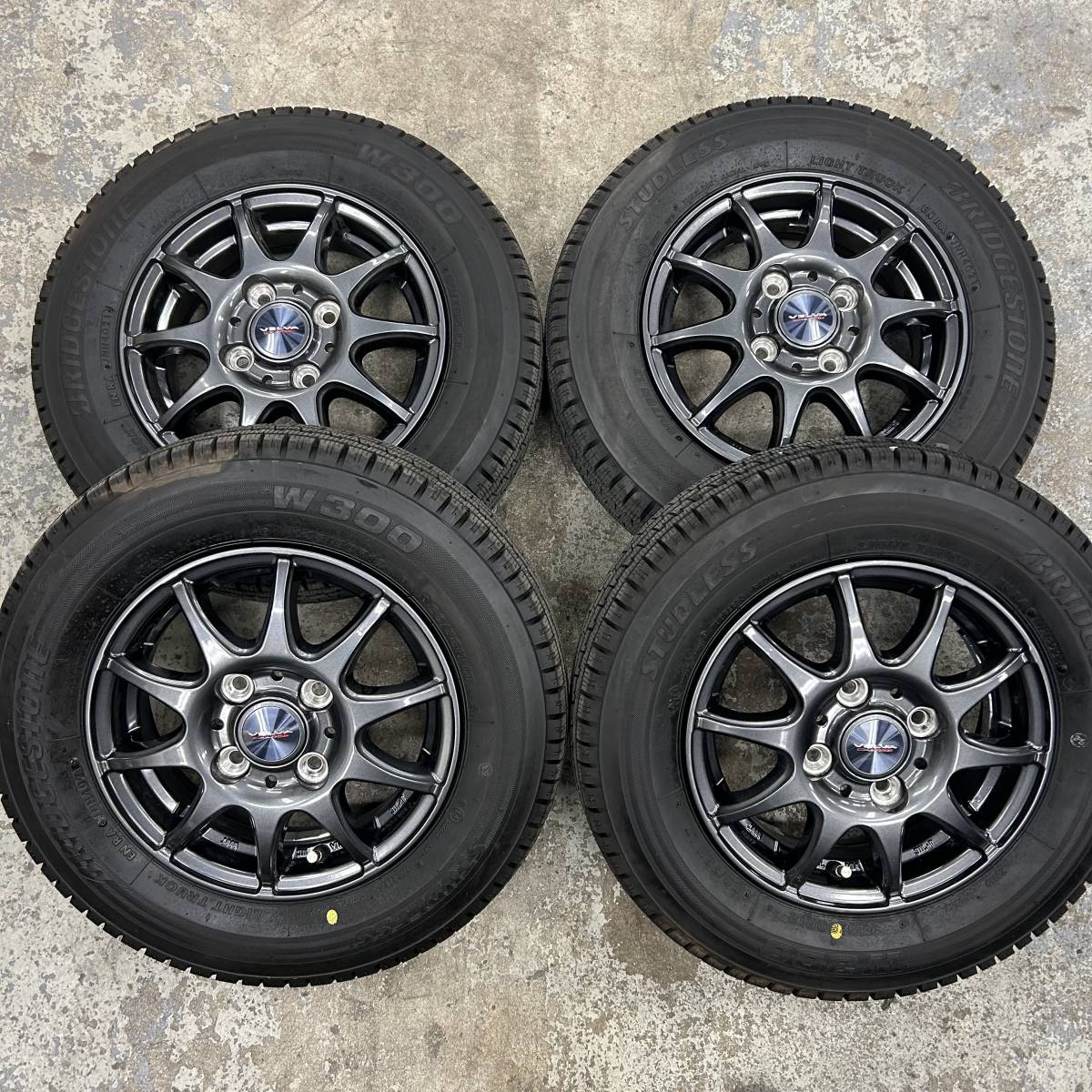 ヤフオク! -スタッドレス(タイヤ、ホイール)の中古品・新品・未使用品一覧 ヤフオク! -スタッドレス(タイヤ、ホイール)の中古品・新品・未使用品一覧