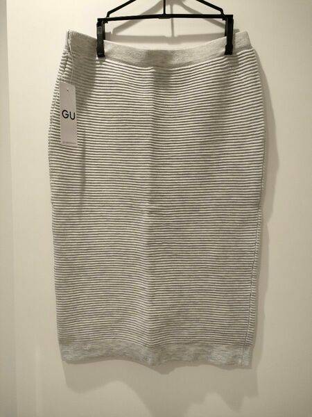 GU ニットタイトスカート