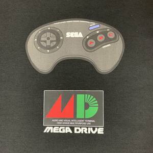 SEGA (セガ) - MEGA DRIVE メガドライブ Tシャツ メガドラ 半袖Tシャツ 家庭用ゲーム機 コンシューマ機 Lサイズ 黒色 (タグ付き新品未使用)