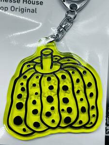 草間彌生 YAYOI KUSAMA - かぼちゃ アクリル キーホルダー 1個 NAOSHIMA PUMPKIN 黄色 南瓜 直島限定 Limited アクキー (新品未開封品)