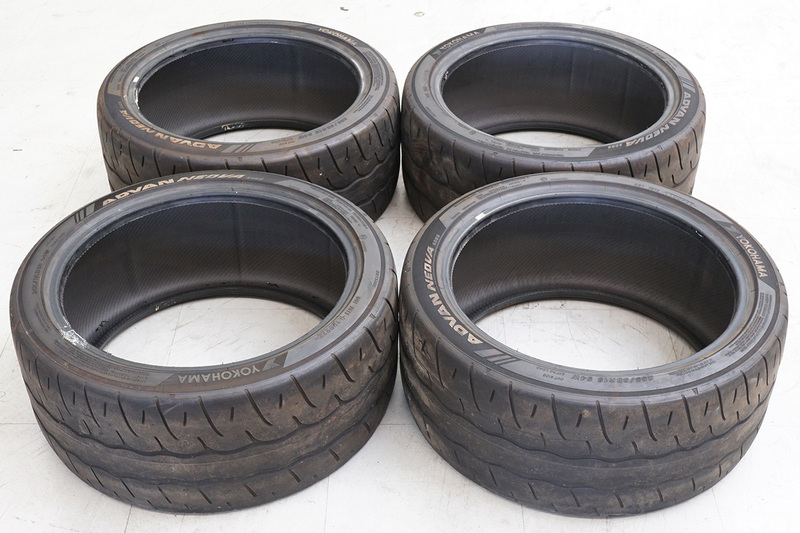 ヨコハマ アドバン NEOVA ネオバ AD09 255/35R18 94W 2022年製造 中古4本 1本にキズ有 [TZ182]