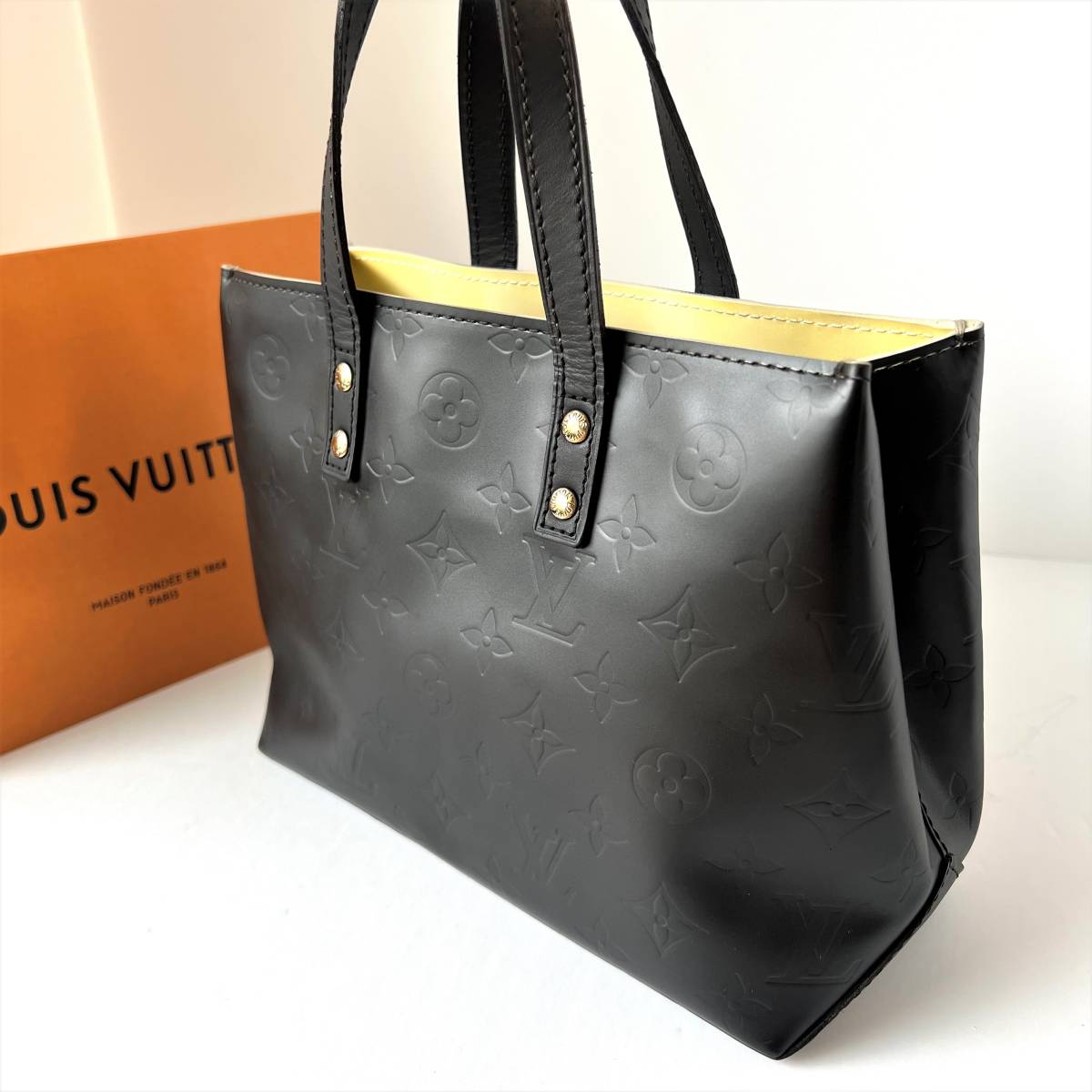 VUITTON リードPMの値段と価格推移は?|410件の売買情報を集計した VUITTON リードPMの値段と価格推移は?|410件の売買情報を集計した
