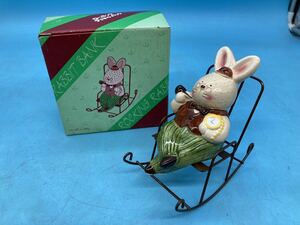 [A7325O108]TOKAI savings box locking rabbit Bank ...... san Showa Retro that time thing fancy miscellaneous goods ceramics Tokai industrial arts 