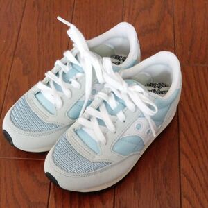 saucony　サッカニー　キッズシューズ　スニーカー　靴　（16.5cm) 試着のみ