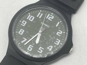 CASIO カシオ　本物　良品　ビックフェイス　カーキフェイス　ミリタリーモデル　MW-240　メンズ腕時計　稼働品