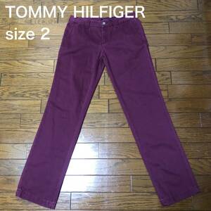 【送料無料】TOMMY HILFIGERカラーチノパンツ　ワインレッド　メンズ2サイズ　トミーヒルフィガーボトムス
