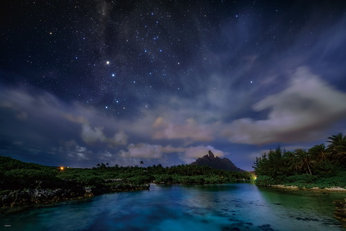 Jigsaw Puzzle 1000 Piece Southern Cross on a Moonlit Night (Bora Bora Island) 50x75cm 10-1439 Free Shipping New, toy, game, puzzle, jigsaw puzzle