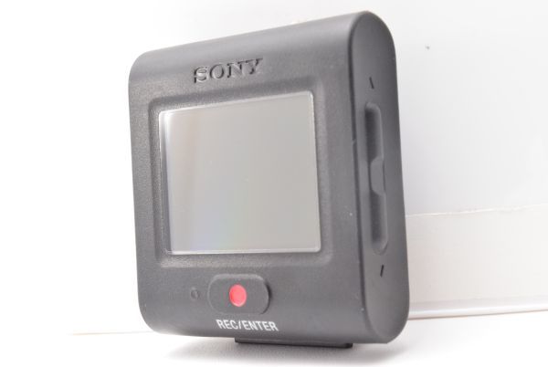 SONY DSC-QX100 & RM-LVR3 | www.bartislaw.com