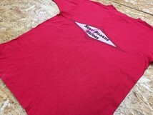 ※ブランド不明 Tシャツ サーフ系 『SUR BOARDS JACOBS』 両面プリント ポケット 丸首 半袖 カットソー 綿100% M レッド 赤 メンズ_画像9