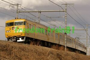 鉄道写真 03208:117系E09編成 快速