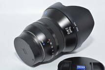 【特上品】カールツァイス Carl Zeiss 単焦点レンズ Touit 2.8/12 Xマウント 12mm F2.8 APS-Cフォーマット専用　＃5509_画像4