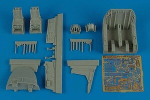 アイリス 4509 1/48 スホーイ Su-24M フェンサー コクピット(TRUMPETER用)