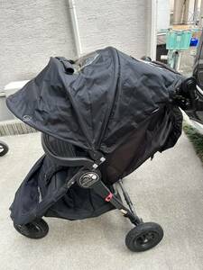 Это используемый предмет Baby Jogger City Mini Gt Baby Jogger City Mini Gt. Черный производитель. Сумма розничной торговли: 36 300 иен, склад