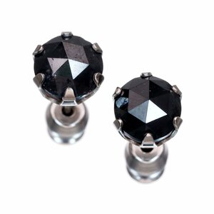 重厚感のあるスタイリッシュさ Pt900 ブラックダイヤモンド ローズカット ピアス 2.0g D2.00/2.00ct 超美品 ◎03A94