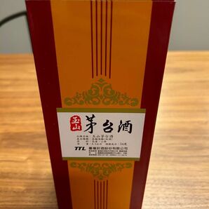台湾酒　茅台酒　1本　0.5kg 55度 箱付き