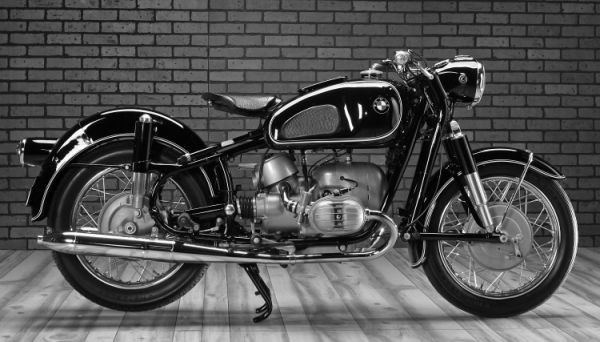 BMW R50 1955–60 Earl's Folk Vintage-Motorrad-Tapetenposter im monochromen Malstil, extra groß, 1012 x 576 mm (abziehbarer Aufklebertyp), 004S1, Motorradbezogene Waren, Vom Motorradhersteller, BMW