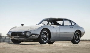 トヨタ 2000GT 前期型 1967年 シルバー 名車 TOYOTA 絵画風 壁紙ポスター 特大版979×576mm（はがせるシール式）013S1