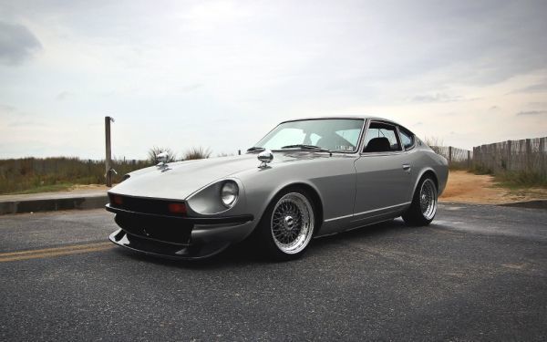 日産 フェアレディZ ダットサン 260Z 北米仕様 1974年 絵画風 壁紙ポスター 特大ワイド版921×576mm(はがせるシール式)001W1, 自動車関連グッズ, 自動車メーカー別, 日産