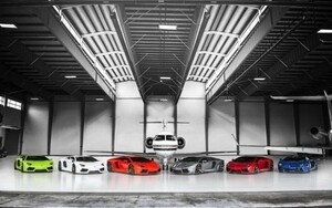 Art hand Auction Lamborghini Aventador 6 Autos mit Flugzeugmalerei-Tapetenplakat, breite Version 603 x 376 mm (abziehbarer Aufklebertyp) 025W2, Auto, Motorrad, Automobilbezogene Waren, Andere