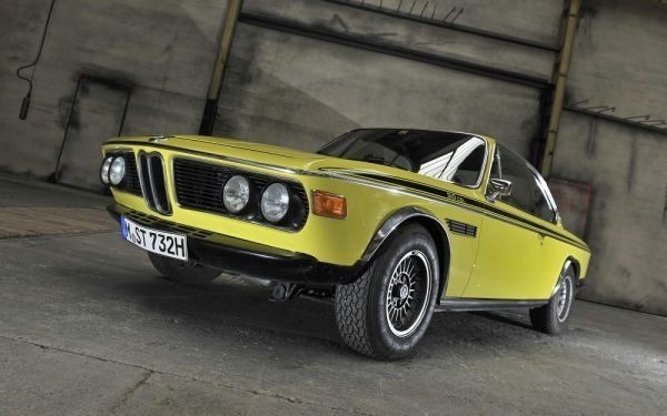 BMW 3.0 CSL E9 Coupe Primera versión 1971 Papel pintado estilo pintura Póster Extragrande Ancho 921 x 576 mm Adhesivo despegable 002W1, Bienes relacionados con el automóvil, Por fabricante de automóviles, BMW