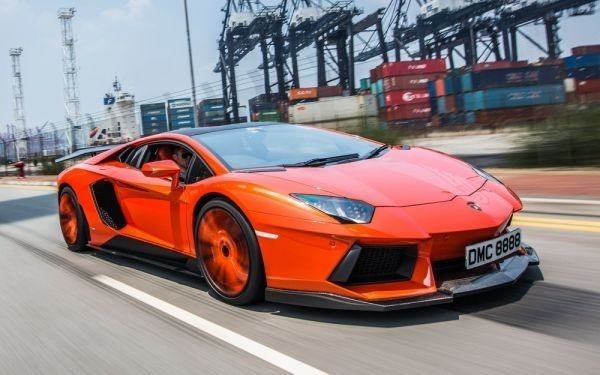 Lamborghini Aventador LP700-4 Rot Supercar Gemälde-Stil Tapetenposter Extragroß Breit 921 x 576 mm Abziehbarer Aufkleber 019W1, Auto, Motorrad, Automobilbezogene Waren, Andere