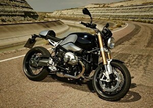 BMW R nineT 2014-16 год Cafe Racer обои постер A2 версия 594×420mm(. ... наклейка тип )018A2