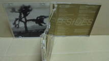 2CD★U2★初回限定盤～シングルB-sideに収録されていたレアトラックス付★全30曲収録のベストアルバムThe Best Of 1980-1990★4枚同梱可能_画像8