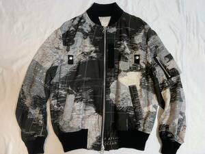 sacai サカイ　ワールドマップ　世界地図　ブルゾン　MA-1 白黒　アーカイブ　archive world map tops サイズ　１