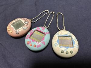 バンダイ たまごっち エンジェルゴッチ　その他　1996 1997 レトロ おもちゃ 3個 まとめ　電子玩具　バーチャルペット　ジャンク品