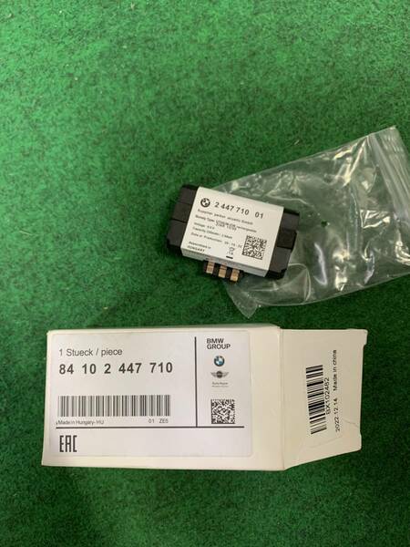 新品 純正　BMW 2シリーズ　SOS バッテリー　2447710 01 BMW SOS battery brand new