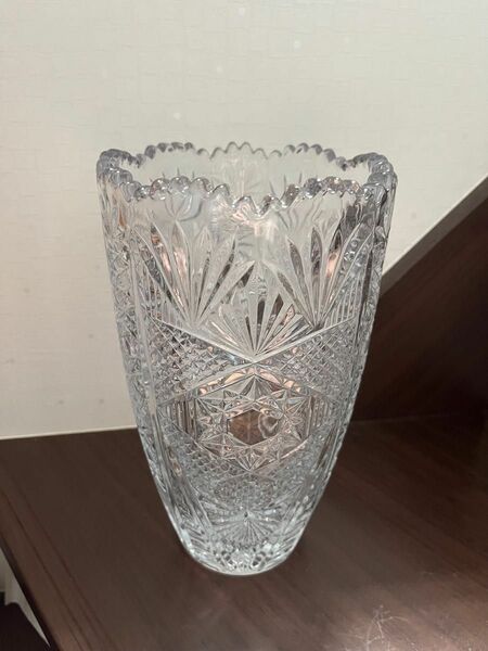 長期保管品　ガラス花瓶　高さ26cm 直径15.5cm フラワーベース