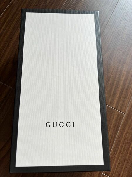 GUCCIサンダル