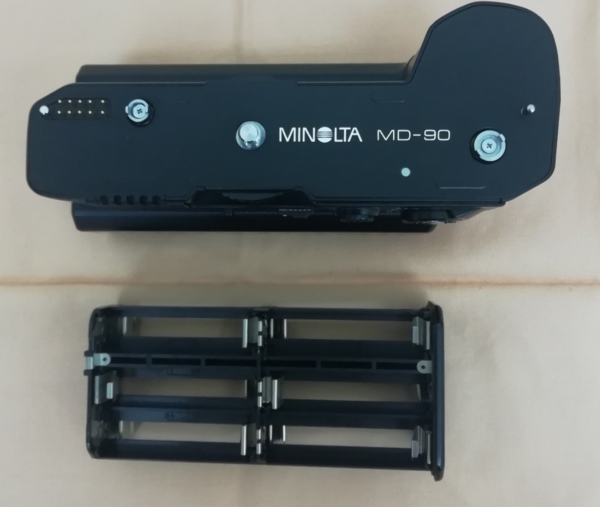 ミノルタ モータードライブ MD-90 カメラ用品 付属 器具 ヴィンテージ 