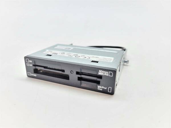 【中古・動作PC取り外し品002】デスクトップ用 DELL 3.5インチ 内蔵マルチカードリーダー　0FXYPG 