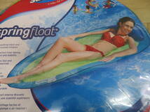 swimways #13861 springfloat 一人用フロート 浮き具 浮き輪 キャリーバッグ付き プール ナイトプール 海水浴 アウトレット品_画像2