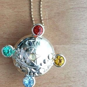 美少女戦士セーラームーン4 変身ブローチ 食玩 バンダイ なかよし 2016年 セット サンリオ コラボ 空ボトル 2本