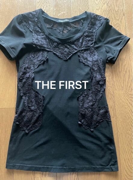 【THE FIRST】　Tシャツ　レースTシャツ　ブラック　S〜Mくらい　ボディフィットタイプ