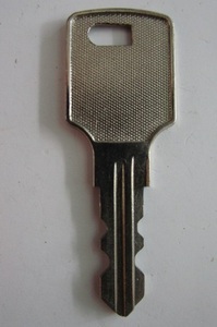 △△ 設定キー：Z003　鍵　バルテック：スペアーの設定変換用のかぎです。セブンボンバー　カギ
