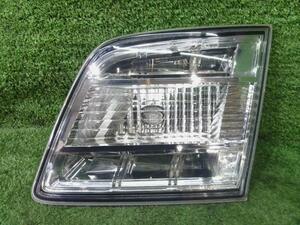 ＭＰＶ DBA-LY3P 右フィニッシャーパネル 23C スポーティパッケージ L3-VE 32V H18年 L208-51-3F0B