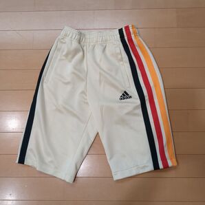 adidas アディダス　３本線　スエット　ジャージ　ハーフパンツ