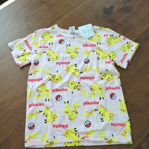 ポケモン　ピカチュウ　半袖Tシャツ タグ付き　