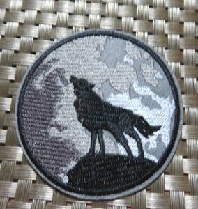 白夜狼　円形◆新品　WOLF　ロンリーナイト　ローンウルフ ■オオカミ■刺繍ワッペン（パッチ）■激シブ◆ミリタリー・サバゲー◇激シブ