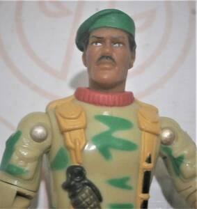 1/18 is zbro[ SGT -stroke - car v5 ] STALKER Junk Roo zG.I joe G.I Joe Hasbro 3 3/4"