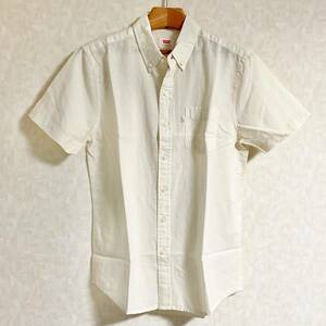 未使用　Levi’s　半袖/シャツ　オフホワイト　コットン/リネン 　サイズS　　　W119