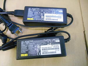 FUJITSU ACアダプタ 2個セット ADP-60ZH A(FMV-AC320C) 19V=3.16A 外径5.5 内径2.6 (21