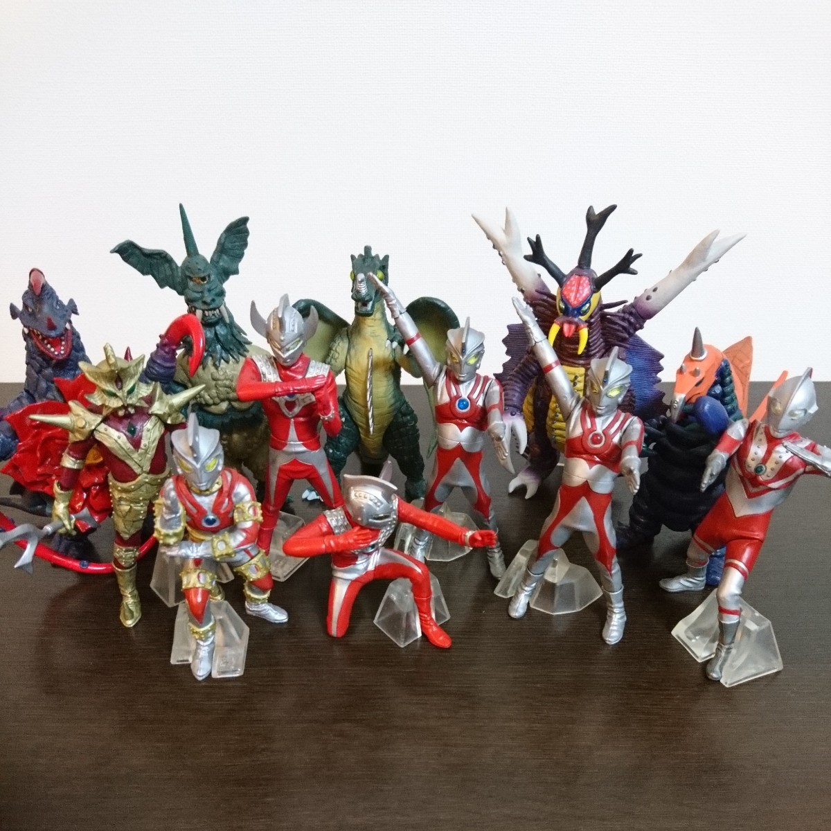 ヤフオク! -「アルティメットモンスターズ究極大怪獣」の落札相場