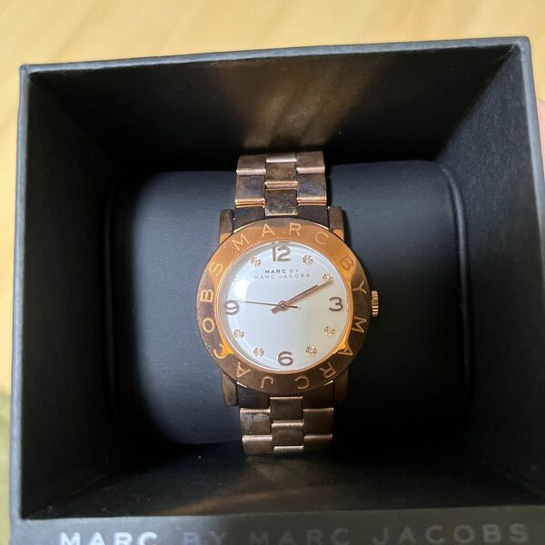 MARC BY MARC JACOBS