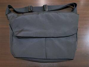 美品 COTE&CIEL コートエシエル SPREE メッセンジャー ラップトップ ショルダーバッグ LAPTOP MESSENGER BAG 黒 ダミールドーマ Damir Doma