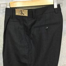 ◆新品◆お洒落な逸品◆Calvin klein/カルバンクライン スラックス パンツ ウール100％ ブラック メンズ ダークグレー 29 K34 ｃ2666_画像2