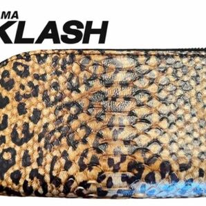 ■ISAMUKATAYAMA BACKLASH■パイソンウォレットラウンドジップ　 ラウンドファスナー長財布 蛇柄　イサムカタヤマ